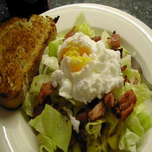 Lyonnaise Salad image