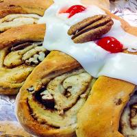 Swedish Tea Ring Recipe for Christmas morning breakfast_image