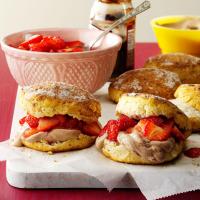 Chocolate Lover's Strawberry Shortcakes_image