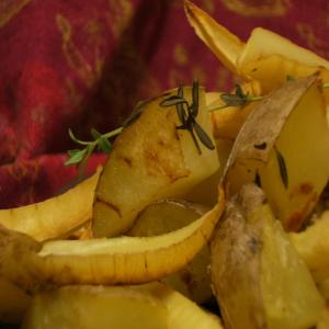 Thyme Roast Potatoes and Parsnips_image