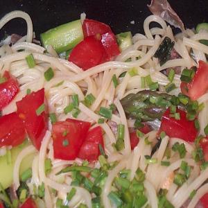Spaghetti With Asparagus, Smoked Mozzarella and Prosciutto image