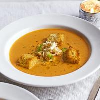 Cornish crab bisque with lemony croutons image