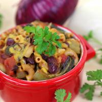 One-Pot Vegetarian Chili Mac_image