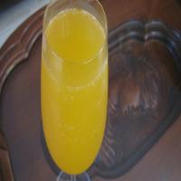 Passionfruit and Guava Bellinis_image