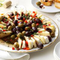 Marinated Olive & Cheese Ring image