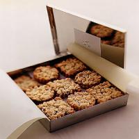 Raspberry-Almond Crumb Cookies image