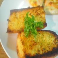 Grilled Herb Garlic Bread_image