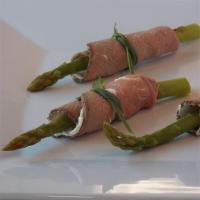 Asparagus Beef Bundles image
