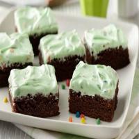 Peppermint-Rainbow Chip Frosted Brownies_image