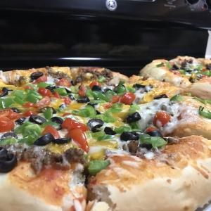 Ricardo's Pizza Crust_image