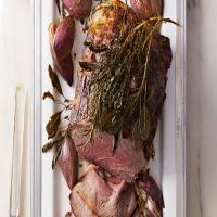 Roast Beef with Shallots_image