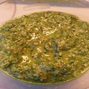 Garlic-Free Parsley Pesto_image