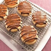 Salted Caramel Shortbread Cookies image