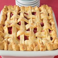 Deep-Dish Cranberry-Apple Pie image