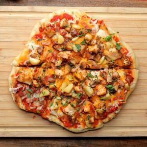 Roasted Garlic Chicken & Bacon Pizza Recipe by Tasty image