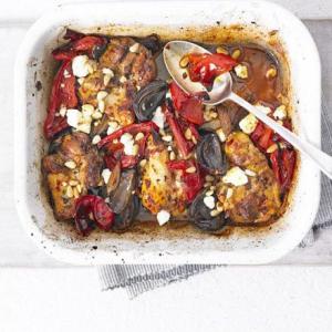 Harissa chicken traybake with peppers & feta_image