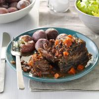 Slow-Cooked Short Ribs with Salt-Skin Potatoes_image