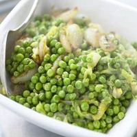 Quick braised lettuce & peas image