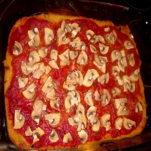Easy Mushroom Garlic Polenta Pizza_image
