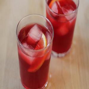 Sparkling Pomegranate Lemonade_image