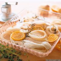 Baked Flounder with Onion and Lemon image