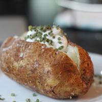 Garlic Baked Potato image