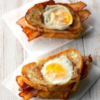 Toad in the Hole Bacon Sandwich_image