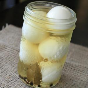 Pickled Eggs from Egg Farmers of Ontario_image