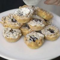 Cranberry mince pies image