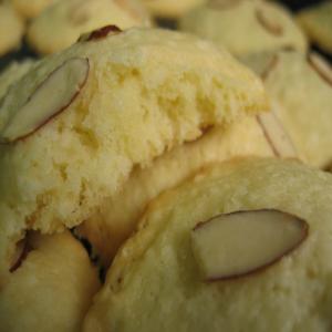 Chinese Sweet Almond Cookies_image