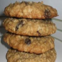 The Best Oatmeal Raisin Cookies Ever_image