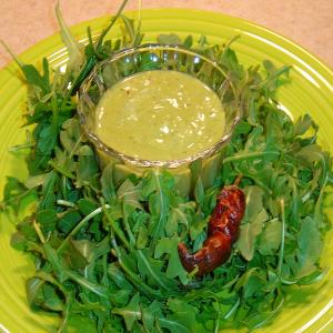 Field Greens With Red Chili Dressing_image