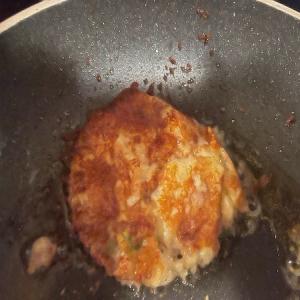 Mashed Potato Pancake with Gruyere Cheese_image