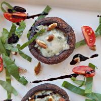 Roasted Portabello Mushrooms with Blue Cheese_image