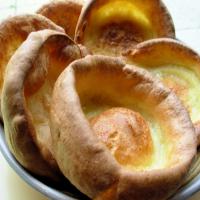 My Mum's Easy and Traditional English Yorkshire Pudding_image