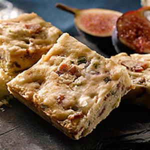 Maple Glazed Bacon and Chive Shortbread_image