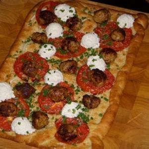 Chicken Meatball Pizza_image