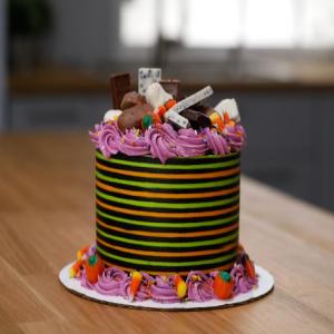 Striped Halloween Candy Cake_image