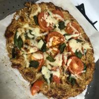 Cheesy Cauliflower Pizza Crust_image