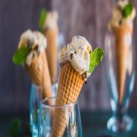 Oreo Mint Ice Cream image