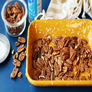 How to Toast Pecans_image
