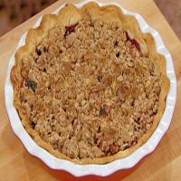 Apple and Cherry Pie with Oatmeal Crumble Topping_image