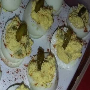 Dilly Dilly Deviled Eggs_image