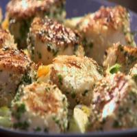 Herb and Sesame Scallops with Orange and Fennel Salad_image
