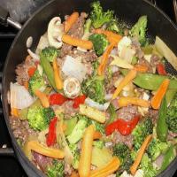 Vegetable and Beef Stir-Fry With Brown Rice_image