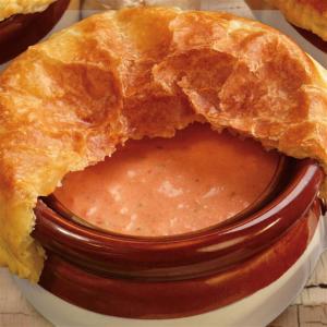 Tomato Soup in Puff Pastry_image