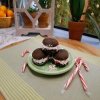 Chocolate Peppermint Whoopie Pies_image