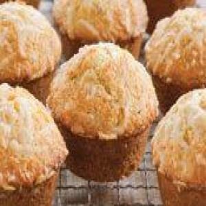 Polenta Muffins with Rosemary, Parmesan, and Olive Oil_image