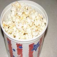 Ed's Homemade Microwave Buttery Popcorn_image