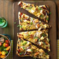 Barbecued Chicken Pizzas_image